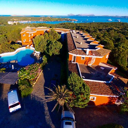 Hotel Valdiola Порто-Черво Екстер'єр фото